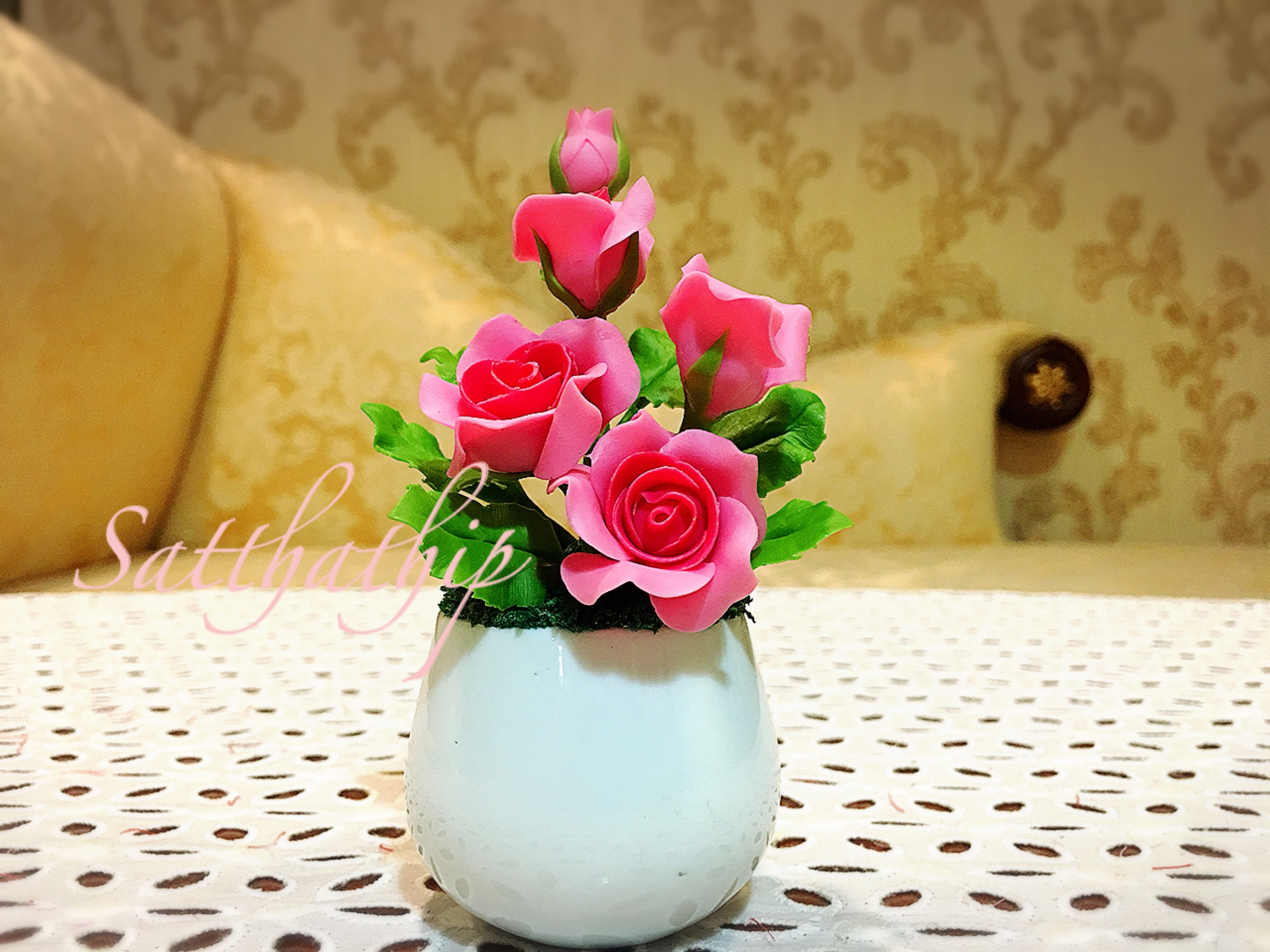 แจกันดอกกุหลาบ สีชมพู ประดิษฐ์จากดิน - ดอกกุหลาบ - Rose Flower