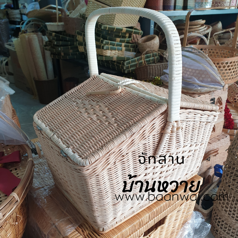 ตะกร้าปิคนิค กล่องหวาย ทรงบ้าน