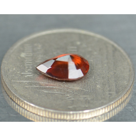 เฮสโซไนต์โกเมน (Hessonite) 1.05 กะรัตแดงส้มสวย