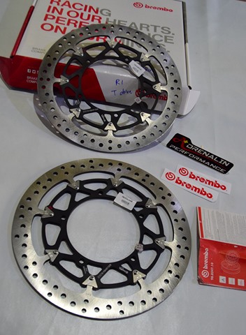จานเบรค Brembo T drive สำหรับ R1 2015+