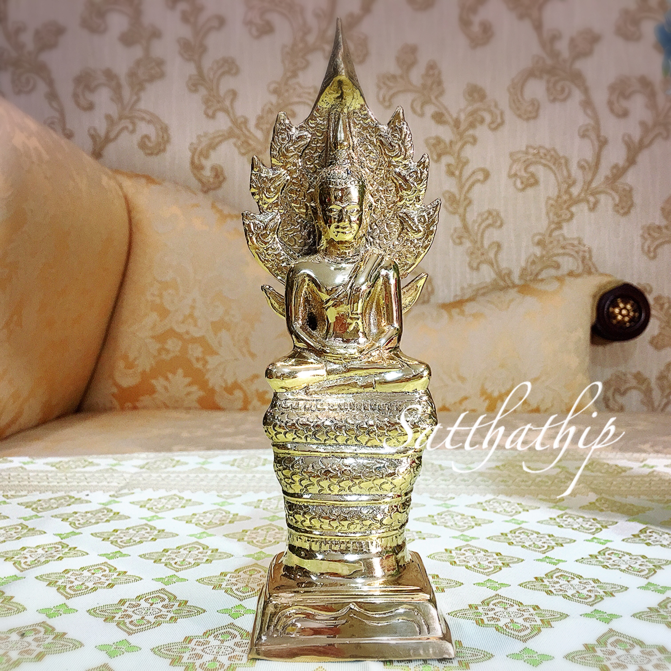 พระปางนาคปรก- พระพุทธรูปประจำวันของคนเกิดวันเสาร์ - Buddha statue