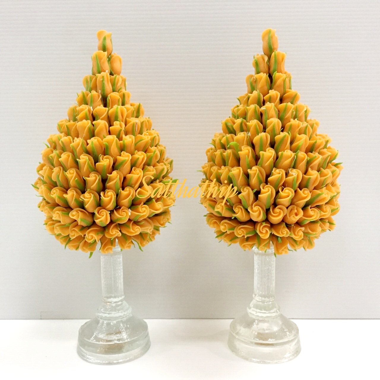 พานพุ่มดอกกุหลาบ ประดิษฐ์จากดิน [4 นิ้ว 1,890 บาท/คู่]