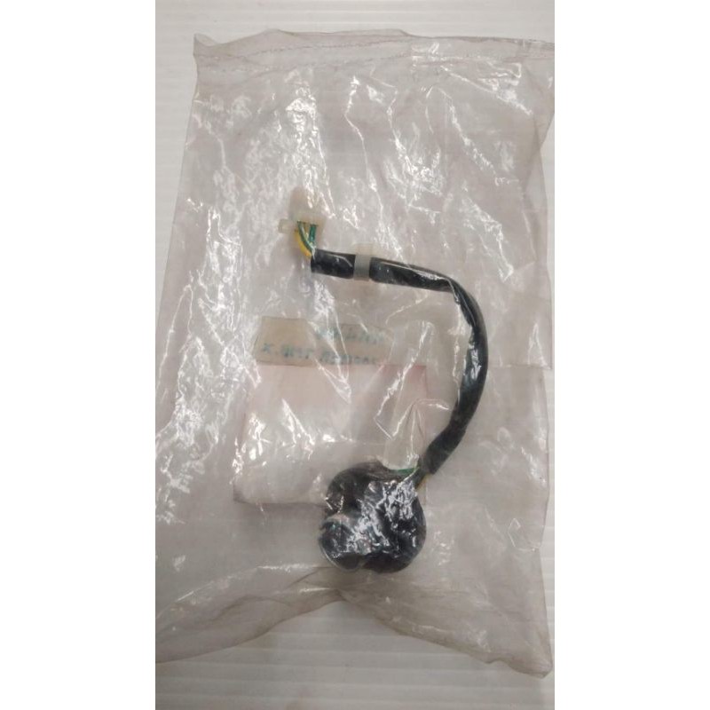 33750-K16-901 ชุดขั้วหลอดไฟท้าย SCOOPY-i 2013 อะไหล่แท้ HONDA