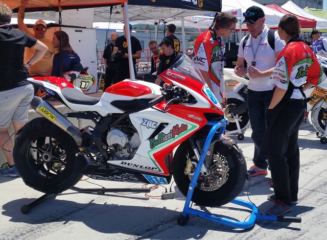 ท่อ Arrow full system X-kone แบบออกบน สำหรับ MV F3 (For Exhibition only)