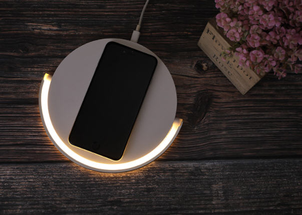 LEDโคมไฟ+ที่ชาร์จไฟโทรศัพท์,ที่ชาร์จไฟโทรศัพท์+โคมไฟLED