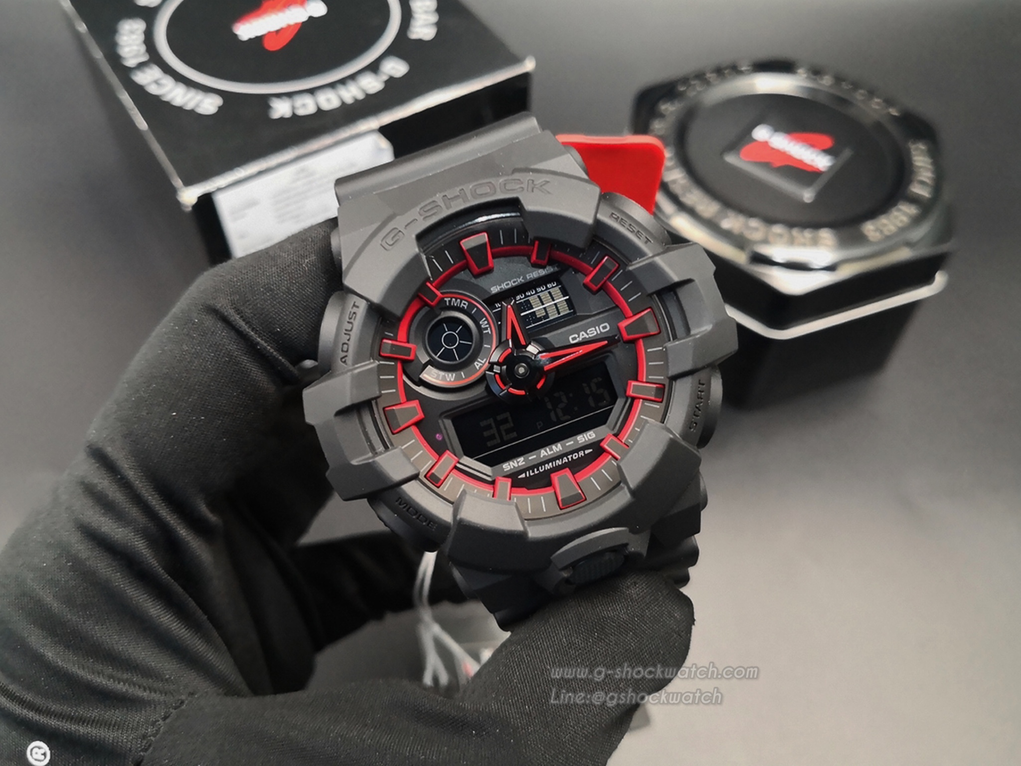 CASIO G-SHOCK นาฬิกาข้อมือ นาฬิกากันน้ำ นาฬิกาของแท้ ประกันศูนย์ CMG 1 ปี รุ่น GA-700SE-1A4