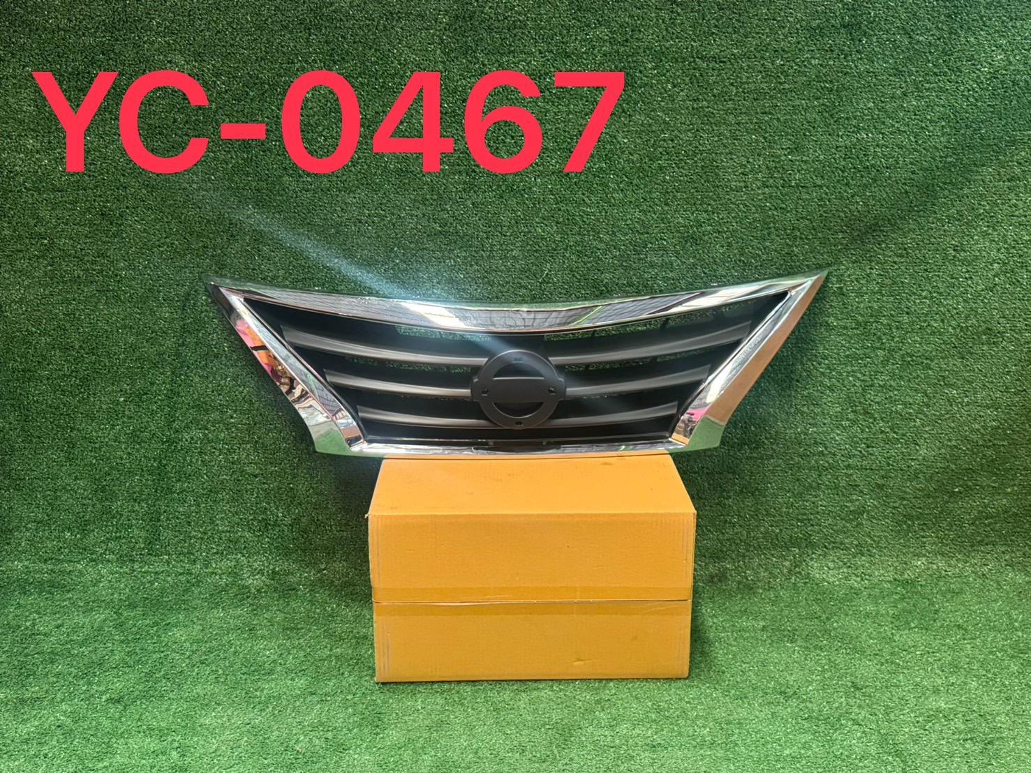 กระจังหน้า Nissan Almera 2015-19 เทียมมือสอง