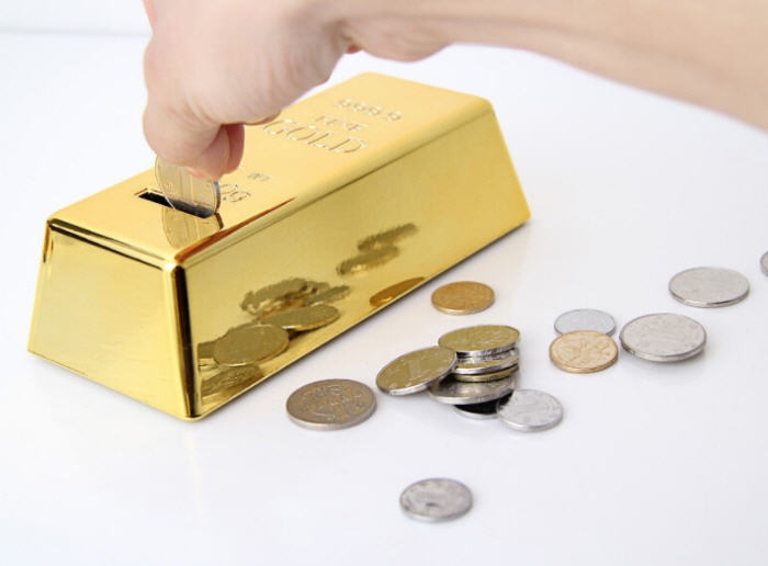 กระปุกออมสินทองแท่ง