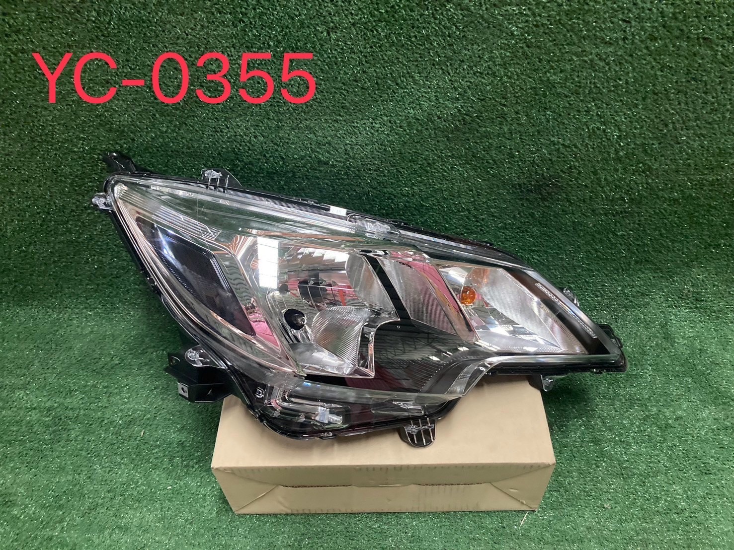ไฟหน้า R Mitsubishi Attrage 2020-25 แท้ศูนย์