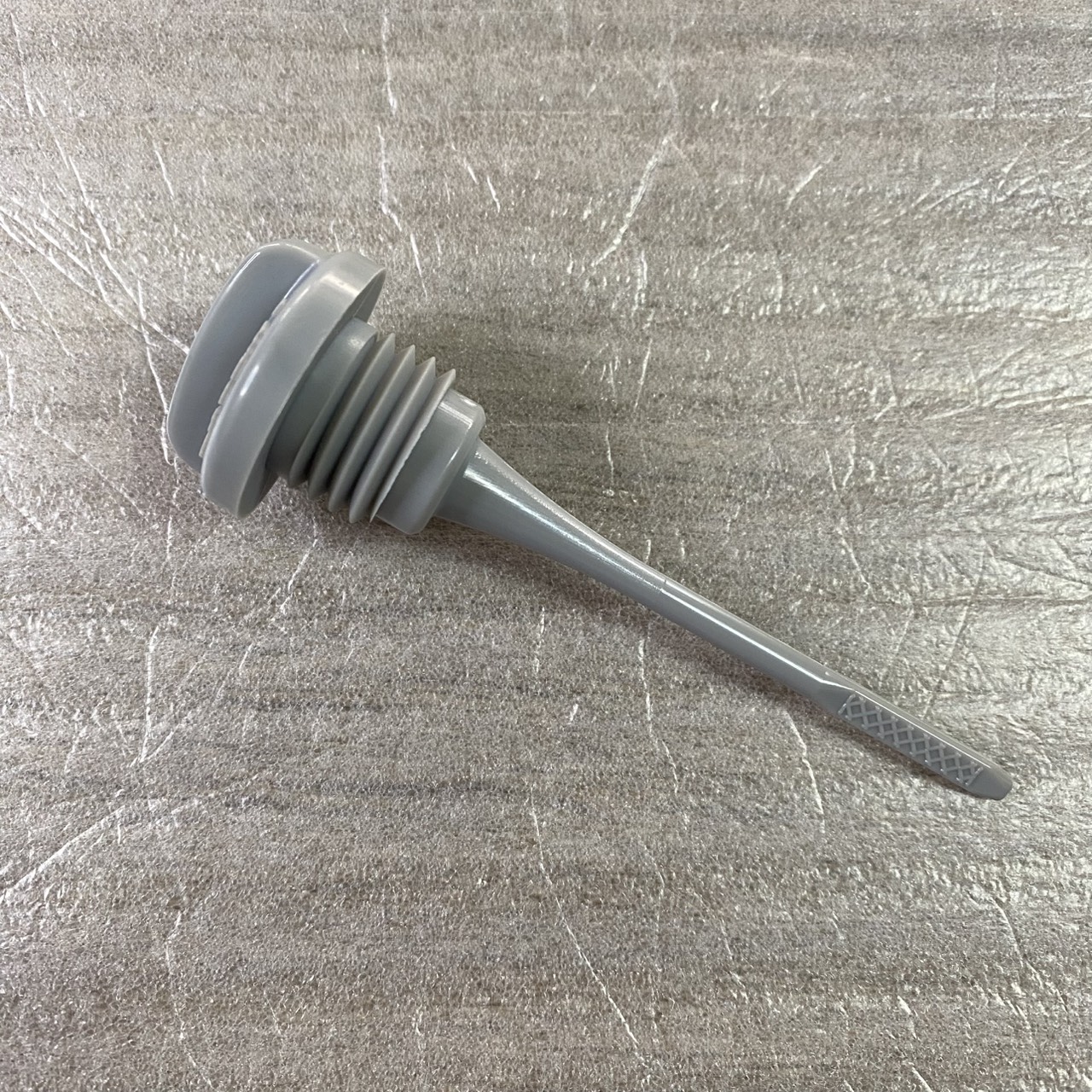 ปลั๊กเช็คน้ำมันเครื่อง สำหรับรุ่น FINO FI อะไหล่แท้ YAMAHA 1YC-E5362-00