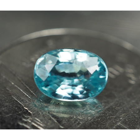 พลอยเพทายกัมพูชา (Zircon) 1.40 กะรัต