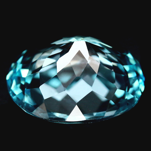 โทปาสสีฟ้า (Topaz) 15.63 กะรัต AAA