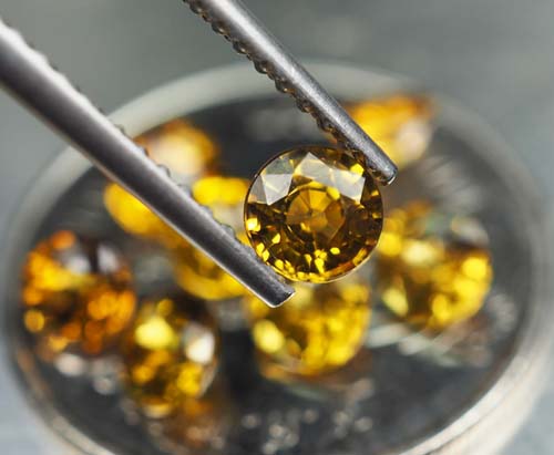 มาลีการ์เน็ต (Mali Garnet) 2.77 กะรัต 8 ชิ้น