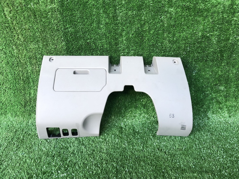 ฝาครอบคอนโซลฝั่งคนขับ Mitsubishi