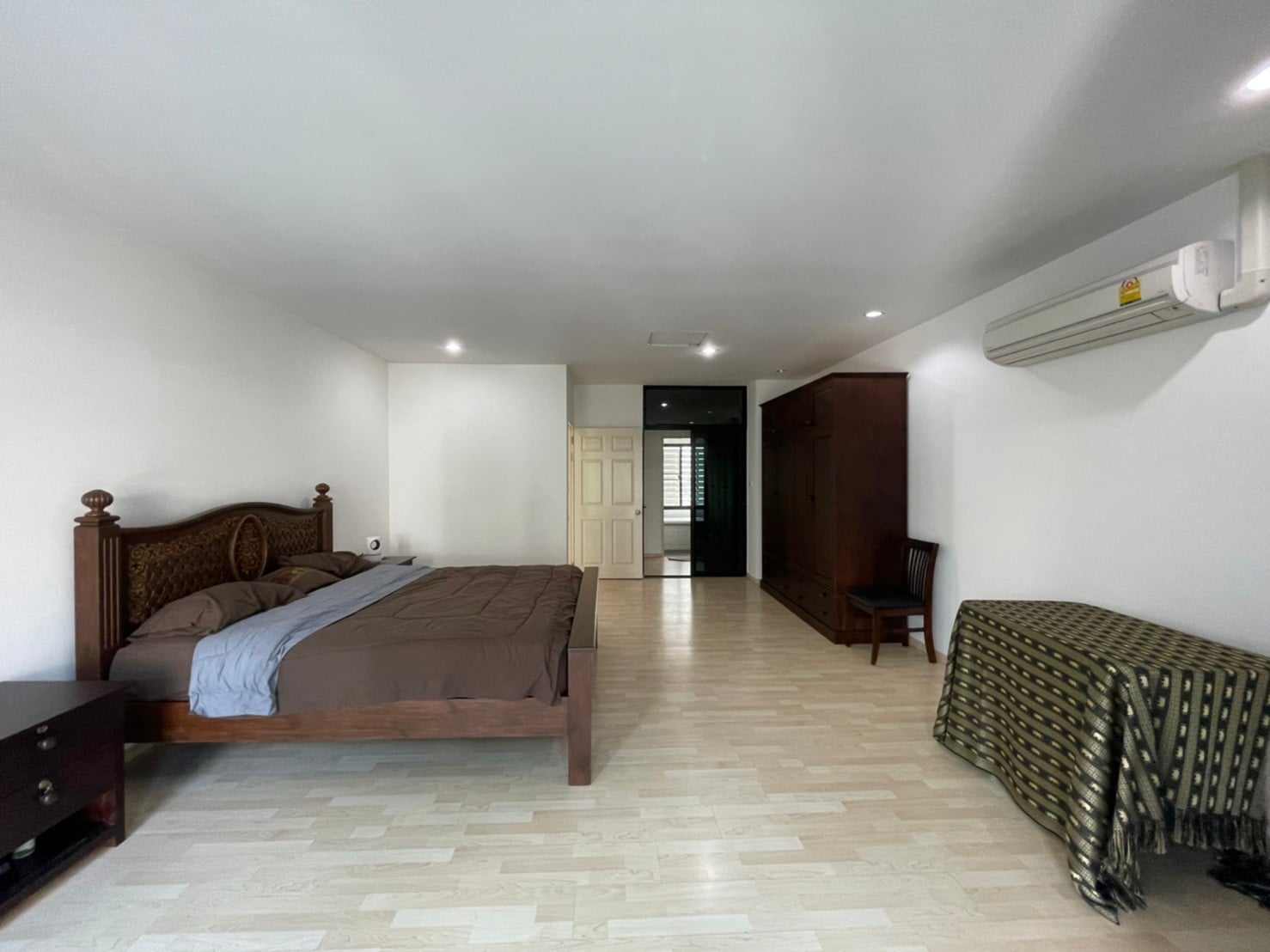 Areeya Mandarina Sukhumvit77