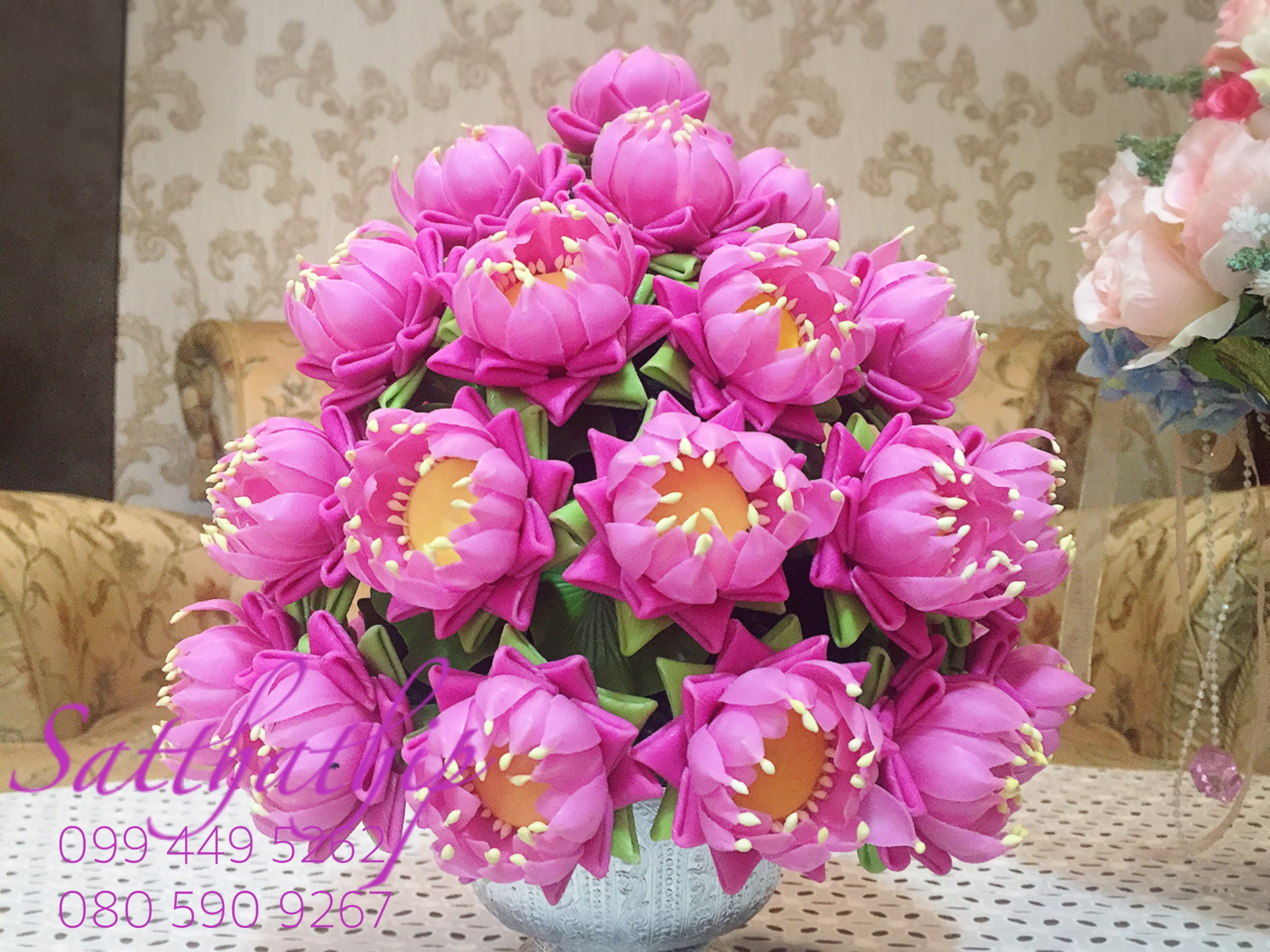 พานพุ่มดอกบัวประดิษฐ์ [9.5 นิ้ว 5,700 บาท/คู่]