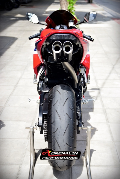 ท่อ Toce performance full system สำหรับ CBR600 RR 2021+ (For Exhibition only)