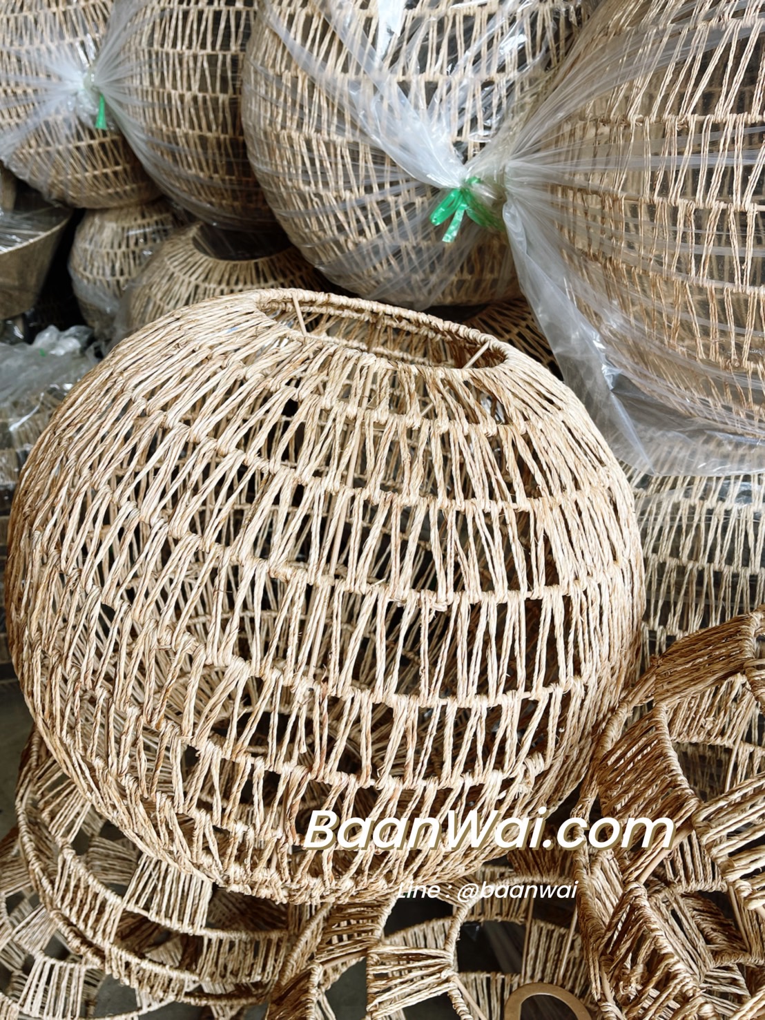 โคมไฟบอล เชือกสาน มี 3 ขนาด