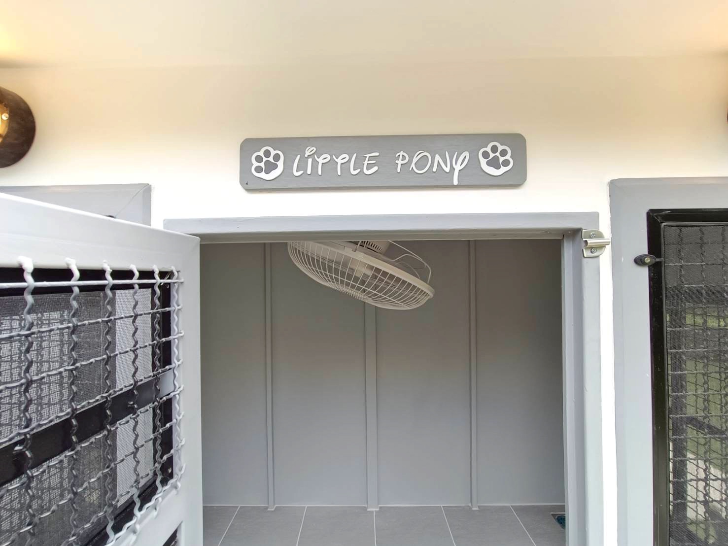 บ้านหมา ติดพัดลม แบบบ้าน 𝑩𝑶𝑿 𝑺𝑻𝒀𝑳𝑬