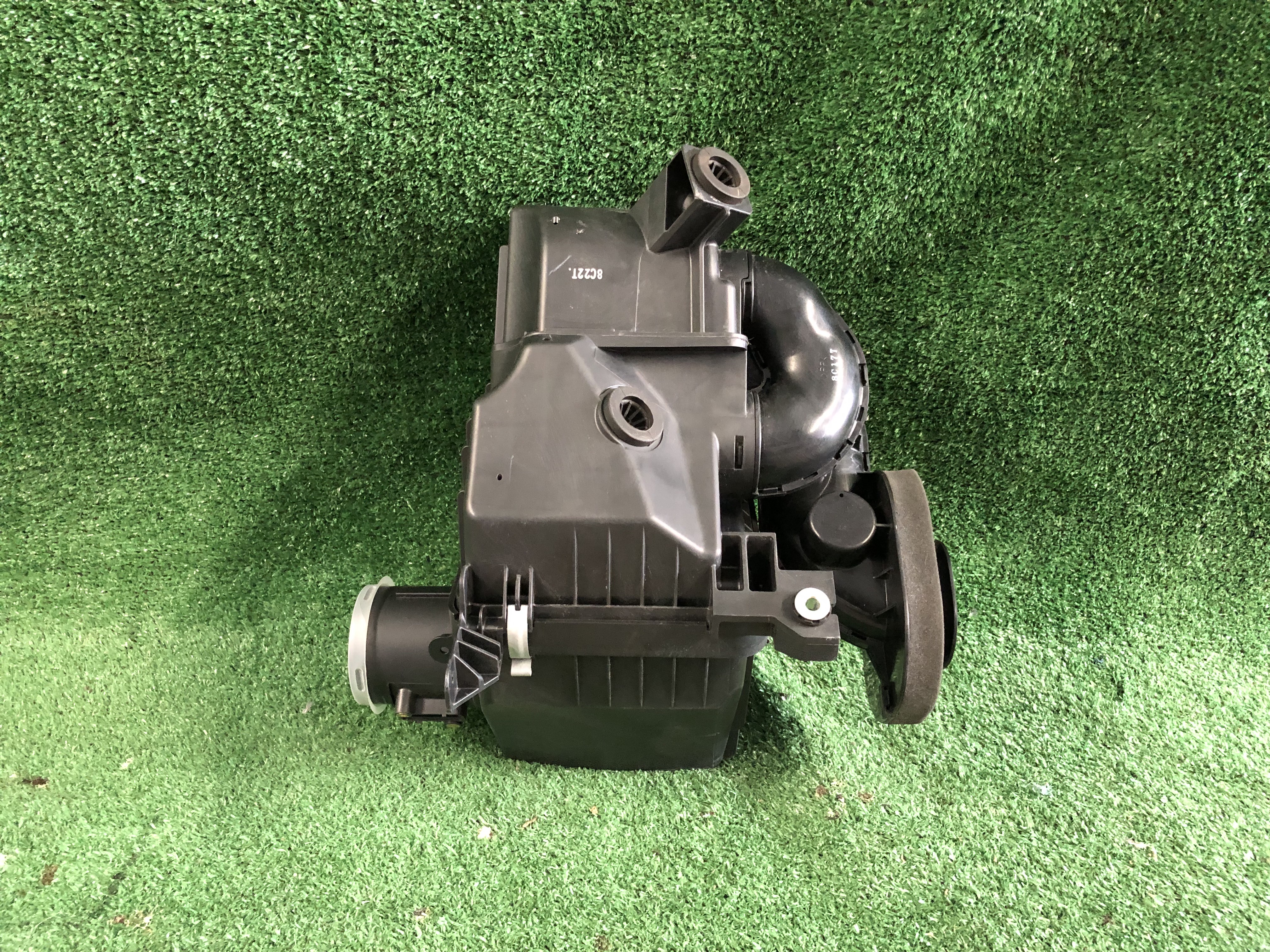 หม้อกรองอากาศ Nissan Navara 2013