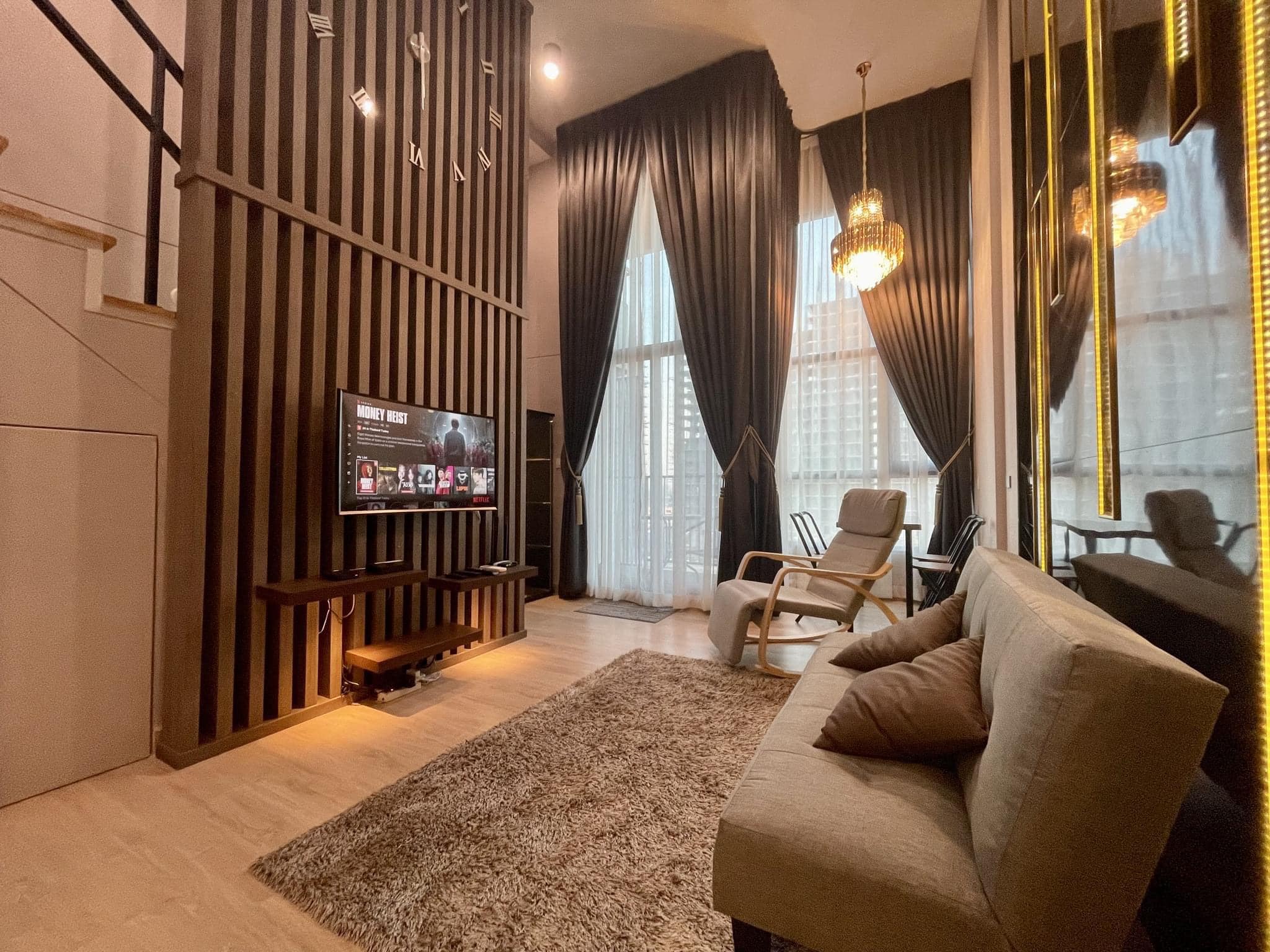 Knightsbridge Duplex Tiwanon