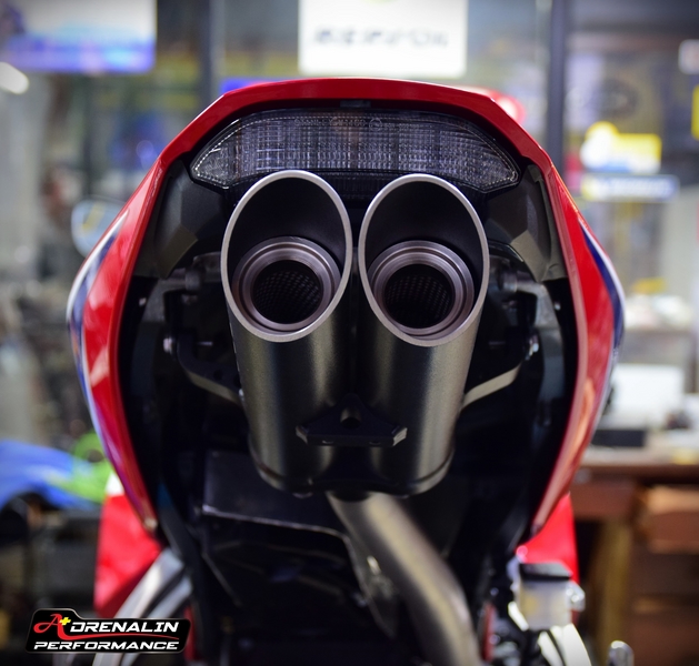 ท่อ Toce performance full system สำหรับ CBR600 RR 2021+ (For Exhibition only)