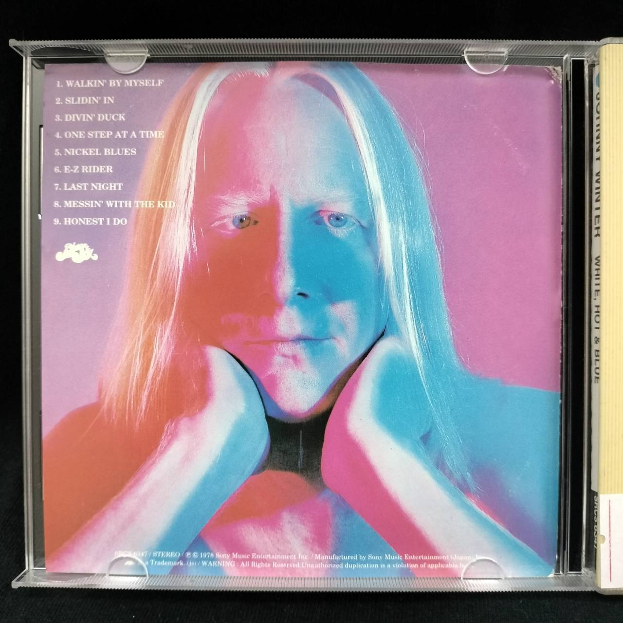Johnny Winter – White, Hot & Blue / JAPAN / แผ่นดี