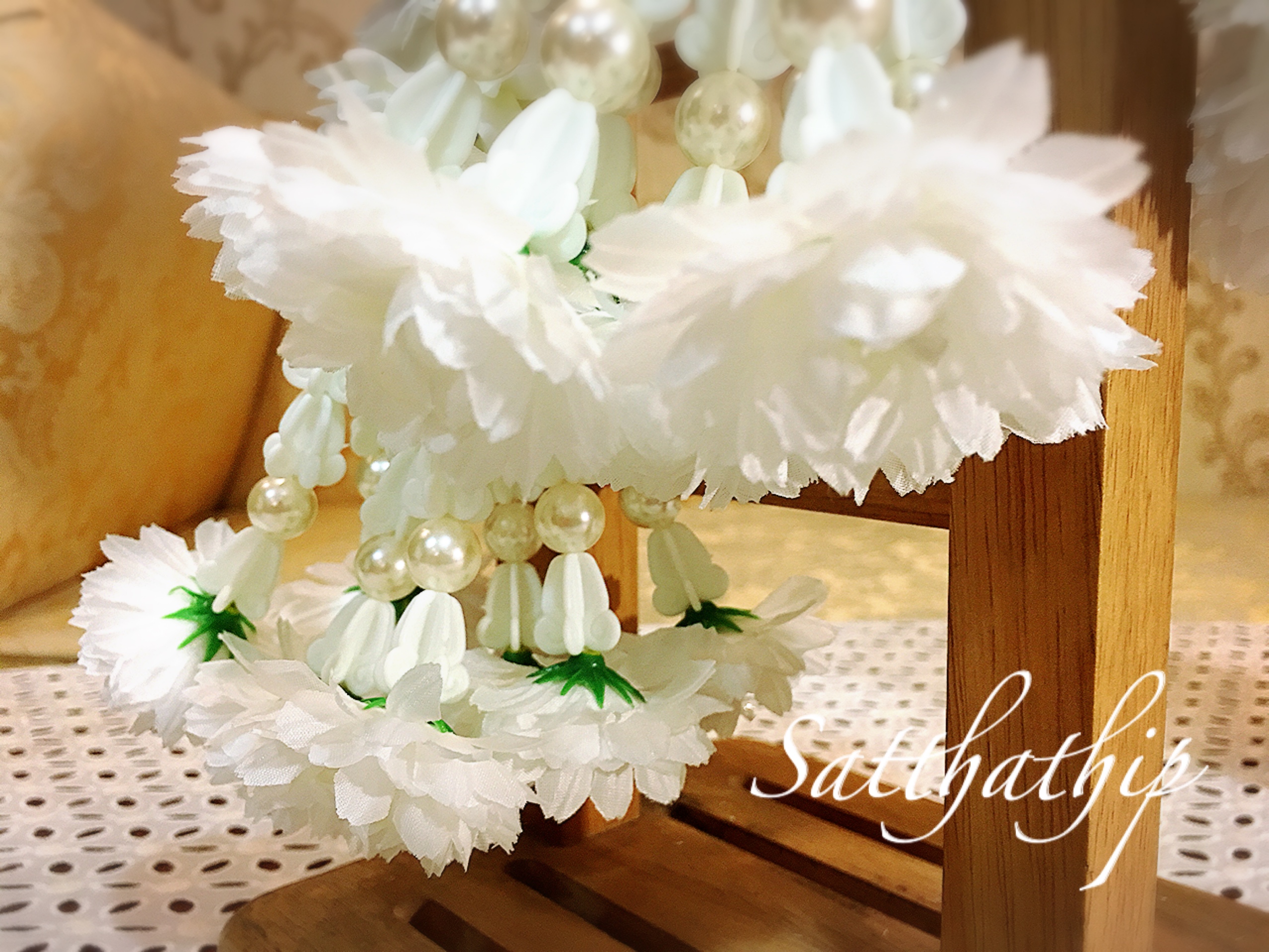 พวงมาลัยผ้า - พวงมาลัยสองชาย - พวงมาลัยดอกมะลิประดิษฐ์ - พวงมาลัยถวายศาลพระภูมิ - Fabric garland