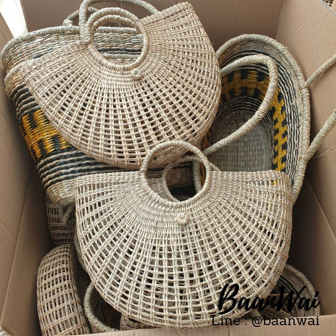 กระเป๋าสานต้นกก กระเป๋าถือเก๋ๆ สไตล์ใหม่ (ก3)