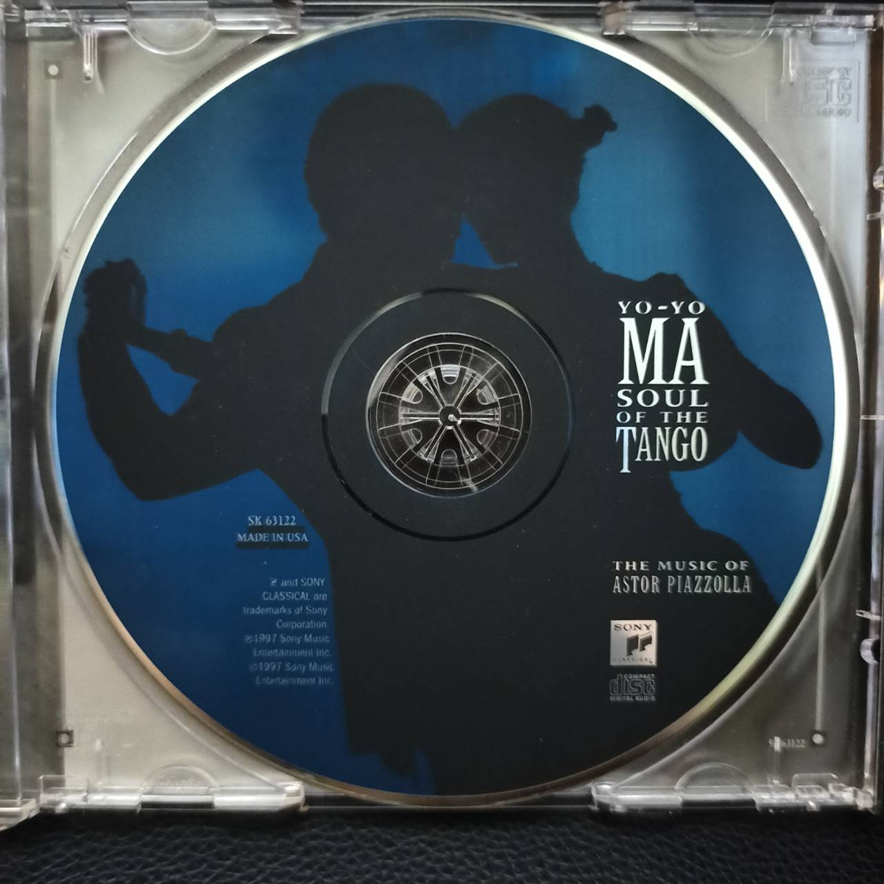 Yo-Yo Ma, Astor Piazzolla – Soul Of The Tango (The Music Of Astor Piazzolla) / USA / เป็นรอยเล็กน้อย