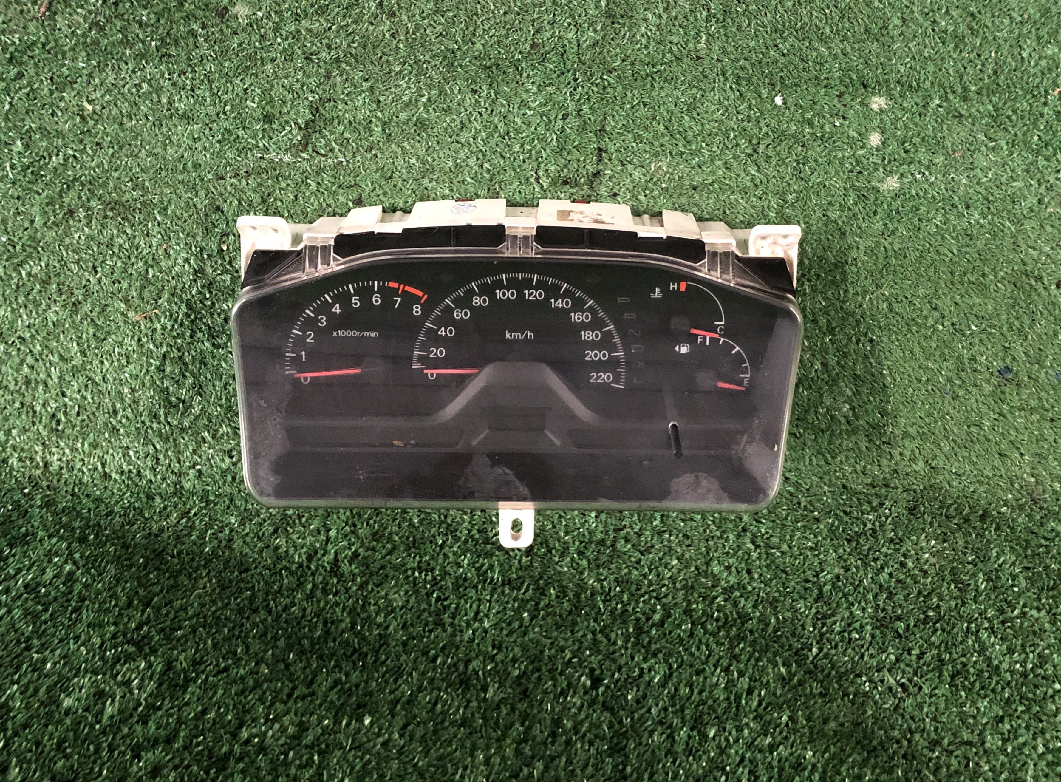 เรือนไมล์ Mitsubishi Lancer