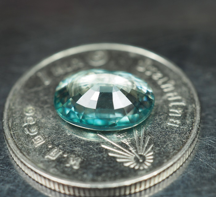เพทายสีฟ้าเขียวทะเลสวยมาก (Zircon) 2.85 กะรัต