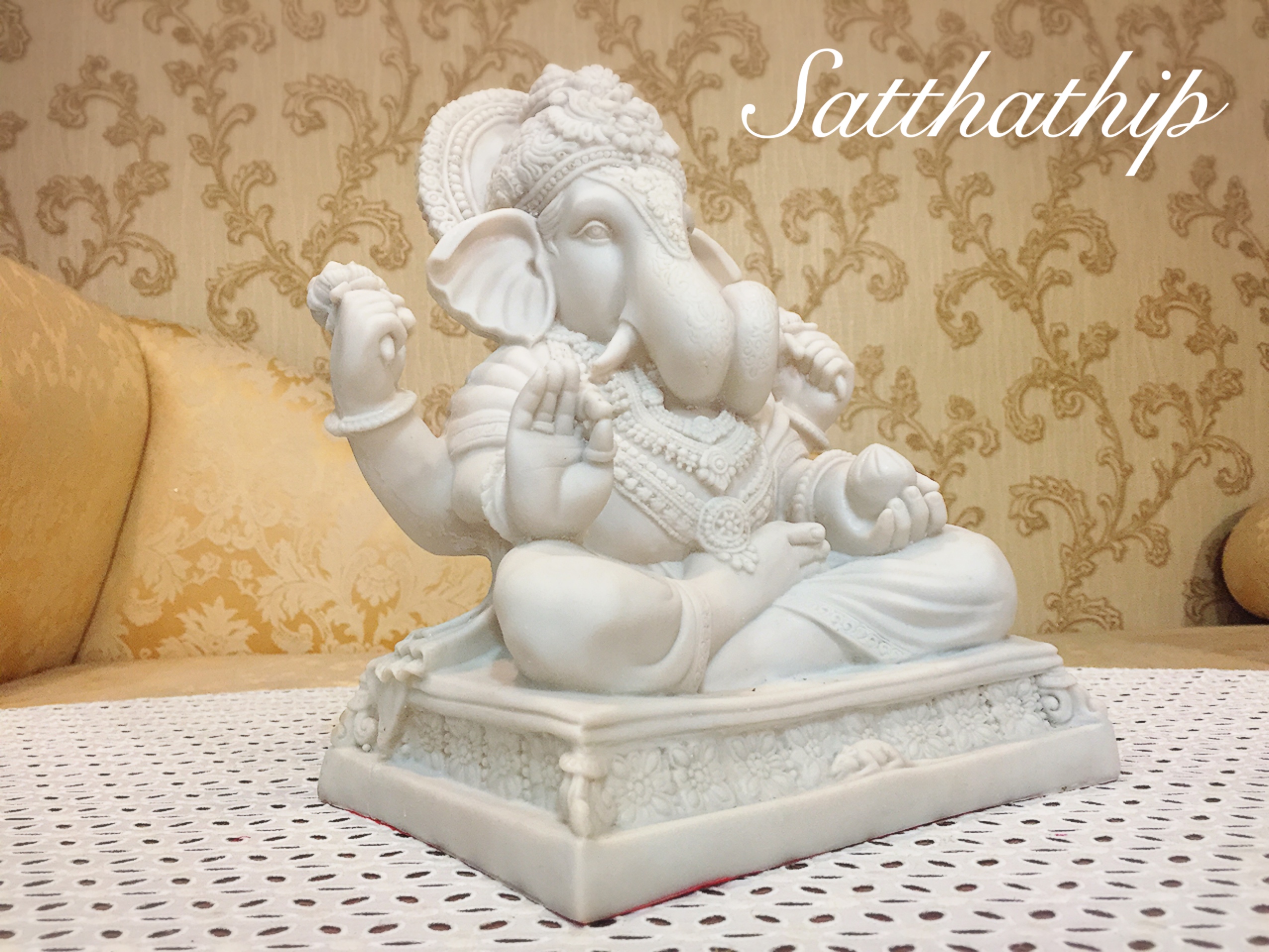 พระพิฆเนศ ปางเศรษฐี/ ดั๊กดูเสธ (เรซิ่น) - Ganesha: Lord of Success