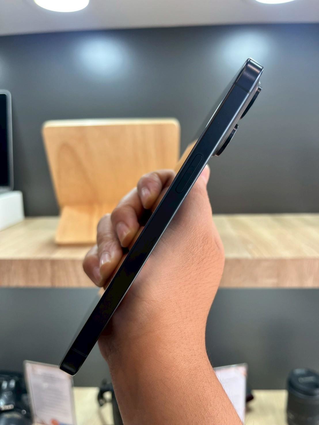 iPhone 15 Pro Max 256GB Blue Titanium