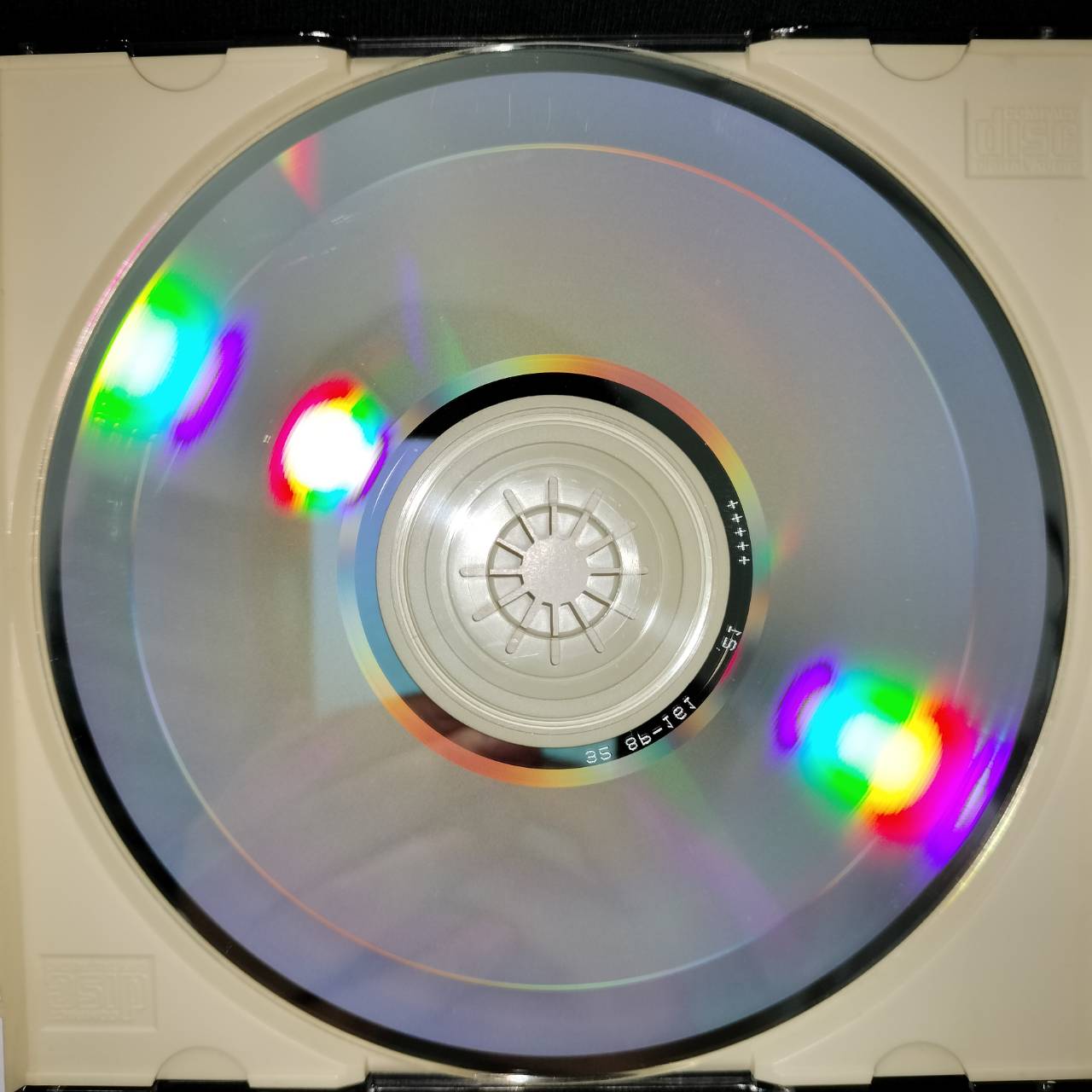 Spandau Ballet – Through The Barricades / JAPAN / ปกในมีจุดเหลือง / แผ่นดี