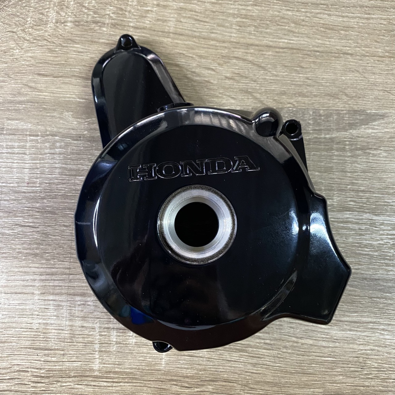 11341-KRS-600 ฝาครอบแคร้งเครื่องด้านซ้าย WAVE100S 2005 อะไหล่แท้ HONDA