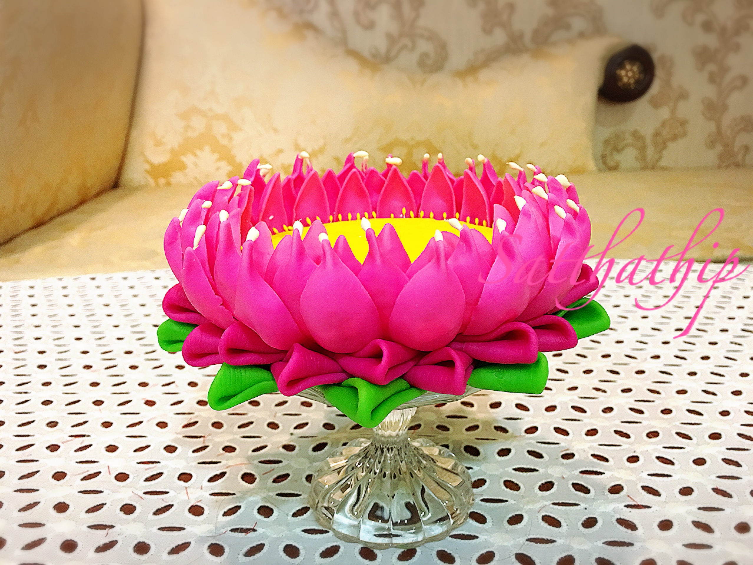 ชุดถาดบัว ประดิษฐ์จากดิน พร้อมพานแก้ว - Tray