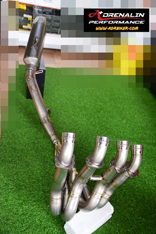 ท่อ Akrapovic Full Evo titanium สำหรับ CBR1000 2017ขึ้นไป (For Exhibition only)