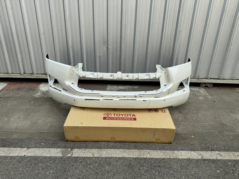 กันชนหน้า Toyota Innova 2016-2022
