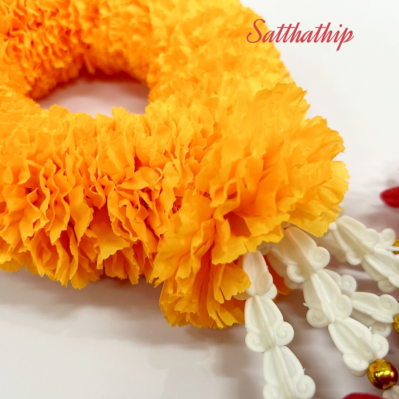 พวงมาลัยผ้า - พวงมาลัยดอกดาวเรืองผ้า - พวงมาลัยดอกดาวเรือง ประดิษฐ์ - พวงมาลัยถวายศาลพระภูมิ