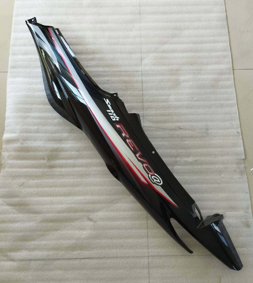 47210-07H60-YNR ฝาครอบตัวถัง ด้านซ้าย SMASH110 REVO FK110-G อะไหล่แท้ SUZUKI