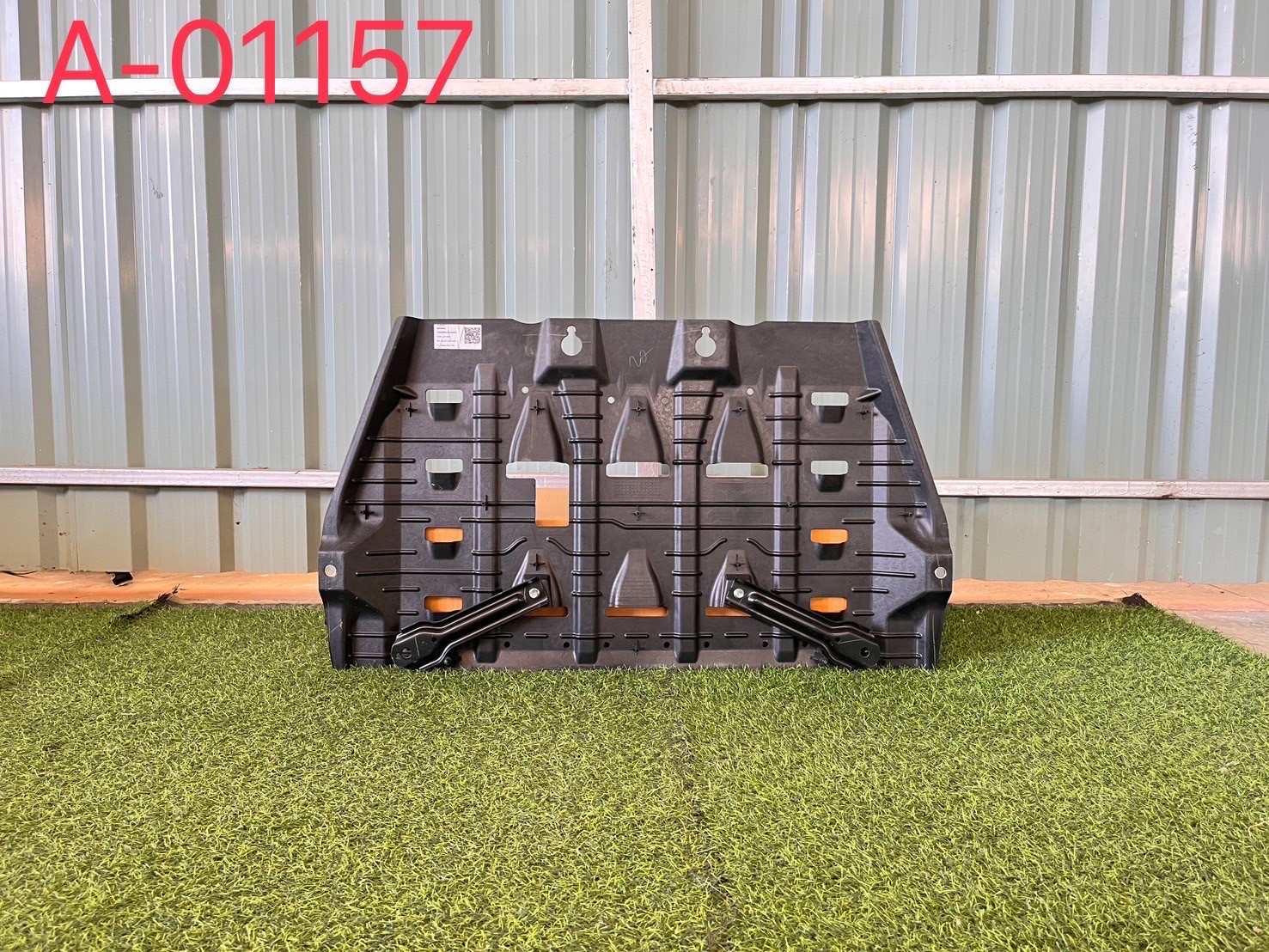 แผ่นกันกระแทกหม้อน้ำ Isuzu D-max 2020-24, Mu-x 2021-24 ใหม่แท้