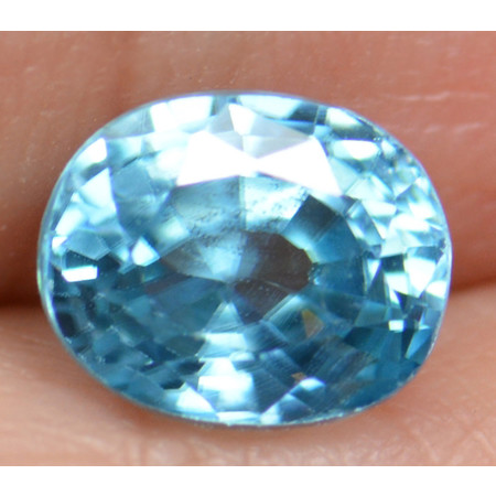 พลอยเพทายกัมพูชา (Zircon) 2.55 กะรัต
