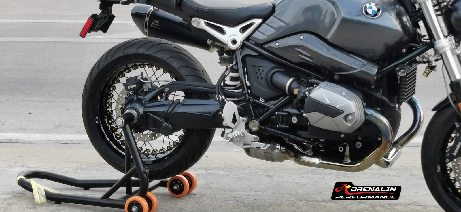 ล้อ Kineo สำหรับ R nine T 2014+