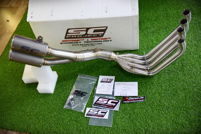 ท่อ SC Project Full System รุ่น Twin CR-T สำหรับ CB650F CBR650F 2014-2018 (For Exhibition only)