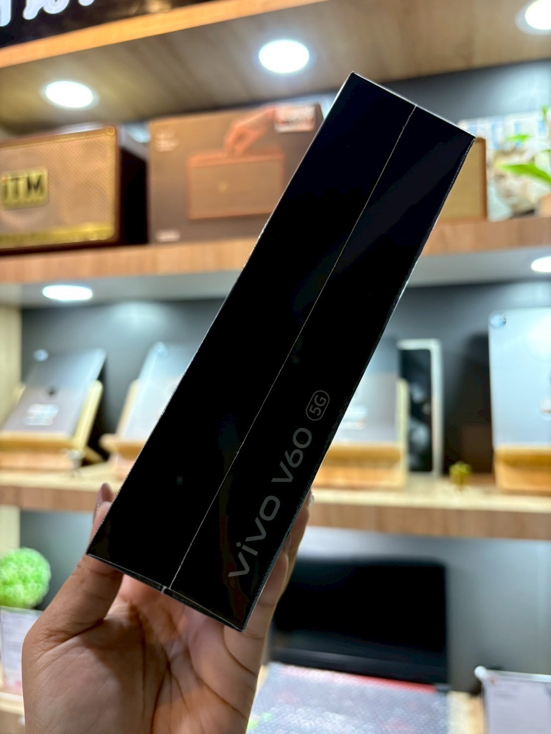 Vivo V60 (12GB/256GB) สีMist Gray (5G) มือ1