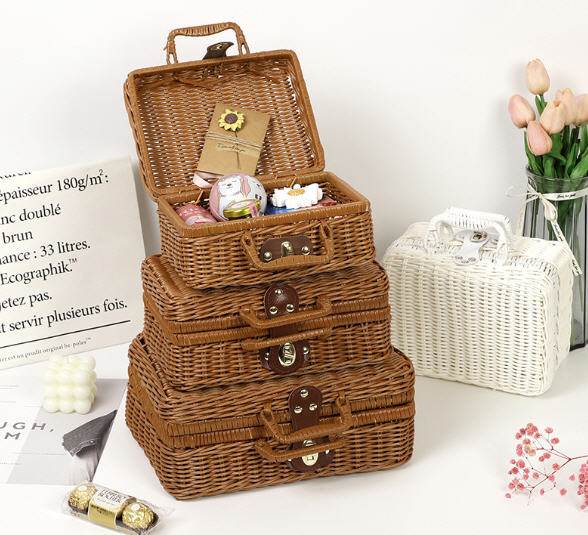 กระเป๋าสาน,ตะกร้าปิกนิก,กระเช้าของขวัญอาหาร