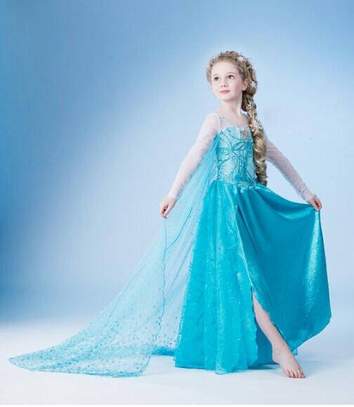 ชุดเจ้าหญิงเอลซ่า ELSA FROZEN สีฟ้า แขนสีขาว มีเพชรปักที่อก งานดี(พร้อมส่ง) รหัส# 111-4 size 90 100 110 120 130 140 150
