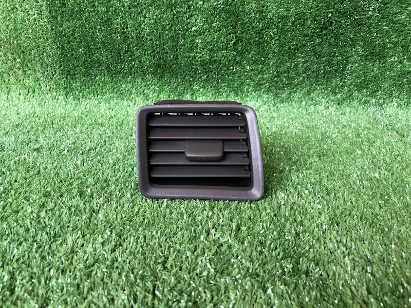 ช่องลมแอร์รถยนต์