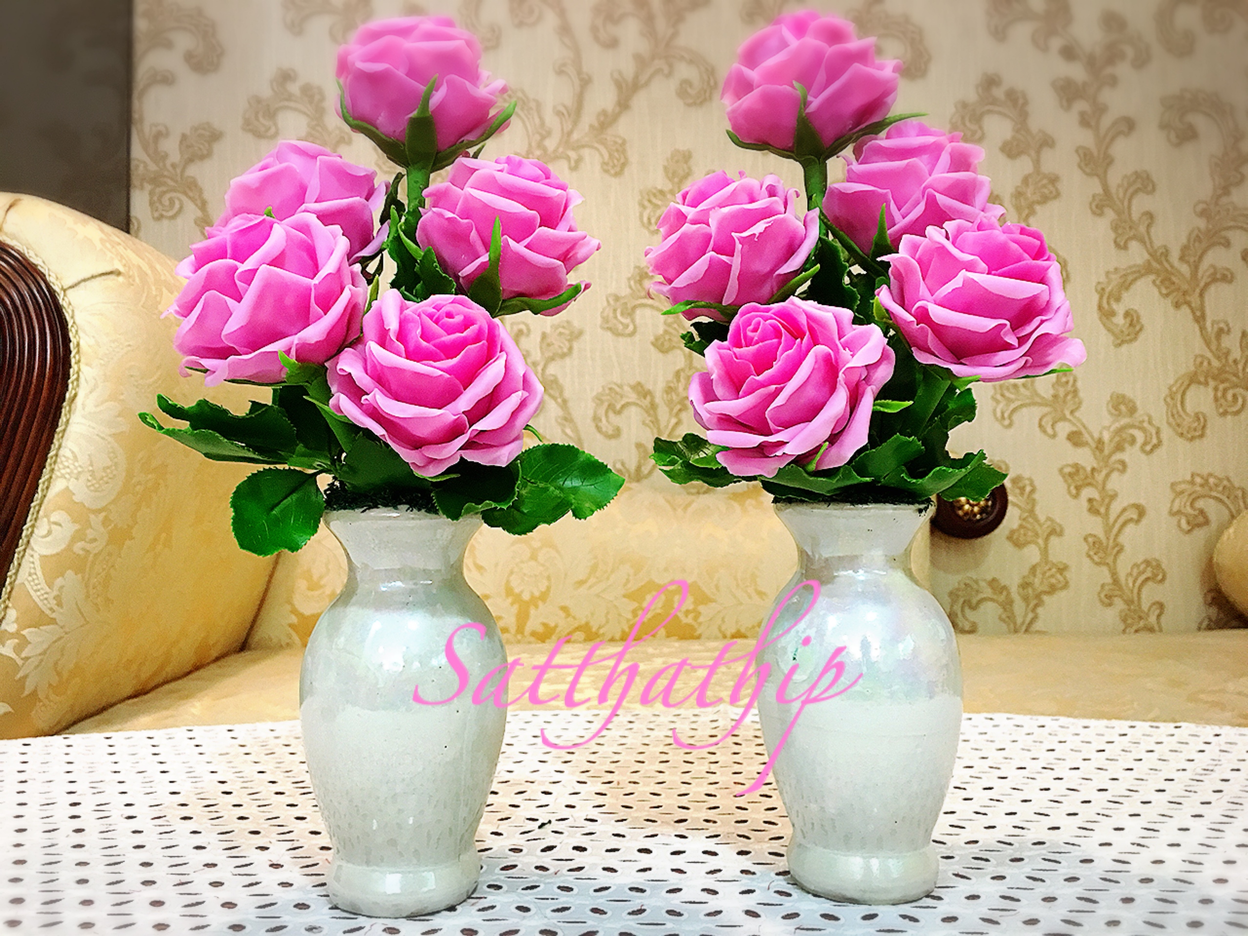 แจกันดอกกุหลาบ สีชมพู ประดิษฐ์จากดิน - ดอกกุหลาบ - Rose Flower
